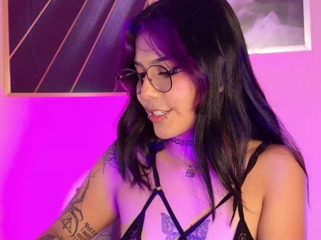 AzulaDark live cam on BongaCams