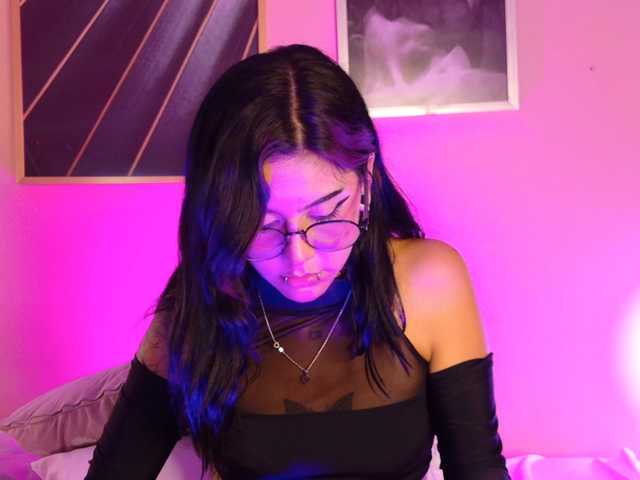 AzulaDark live cam on BongaCams