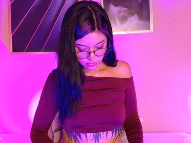 AzulaDark live cam on BongaCams