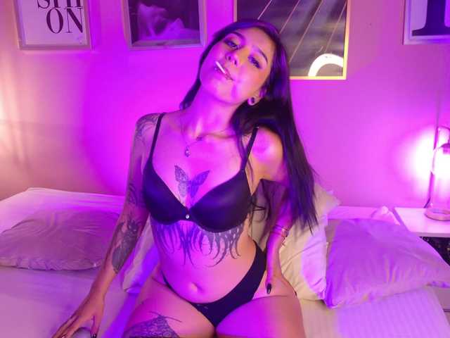 AzulaDark live cam on BongaCams