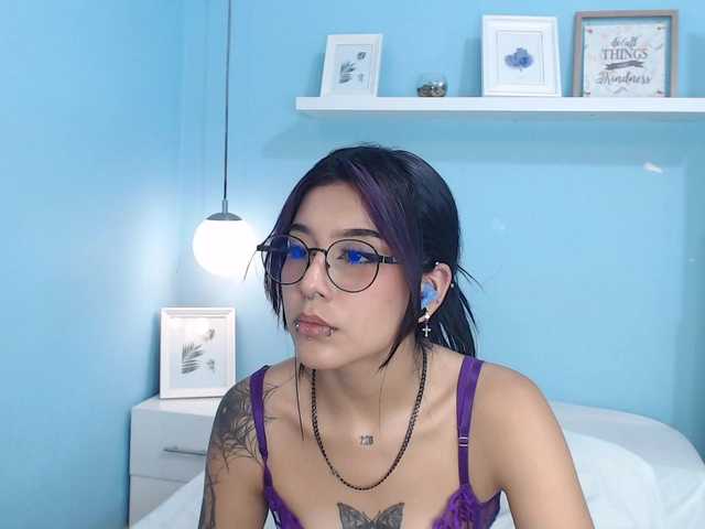 AzulaDark live cam on BongaCams