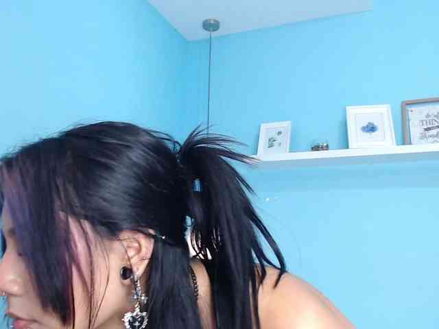 AzulaDark webcam