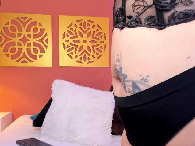 Eva-del-Mar live cam on BongaCams