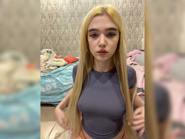 blonvexa live cam on BongaCams