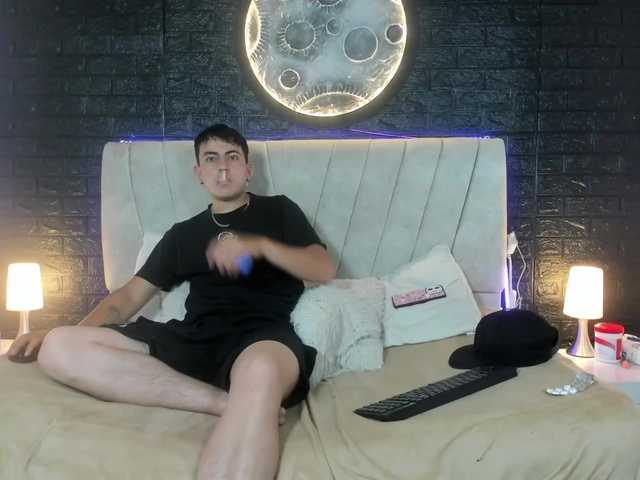 SUNNN-AND-MOONNN live cam on BongaCams