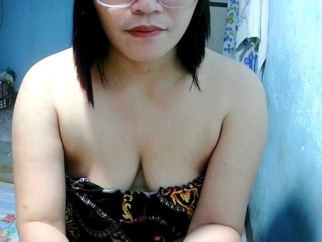 Sexbomb631 live cam on BongaCams