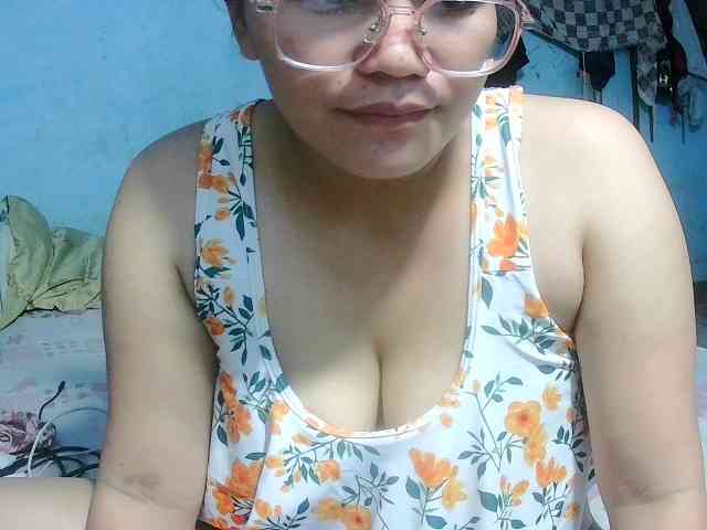 Sexbomb631 webcam