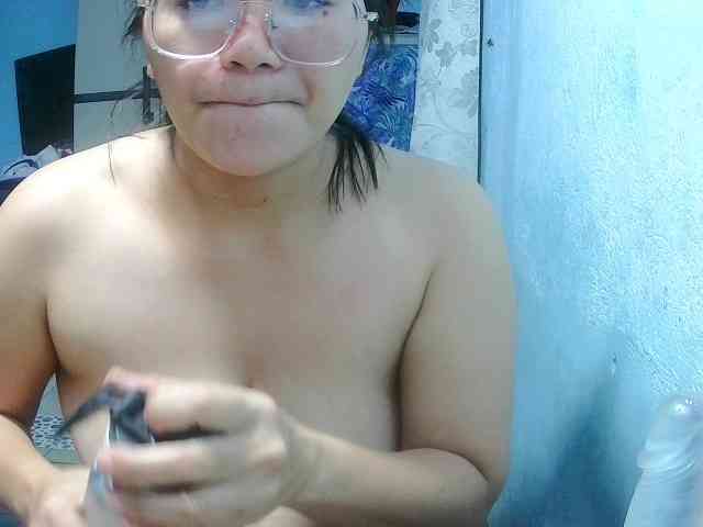 Sexbomb631 webcam