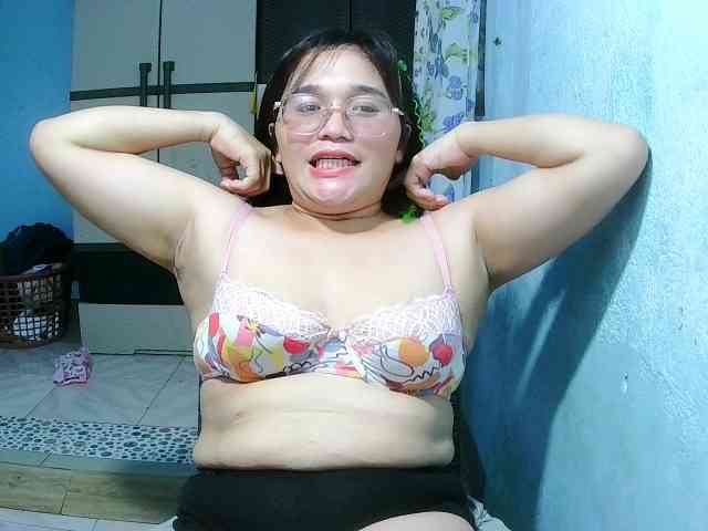 BarbieLat69 webcam