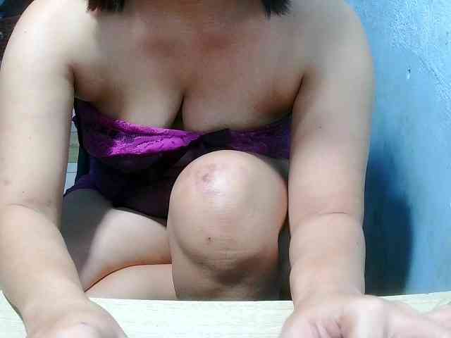BarbieLat69 webcam