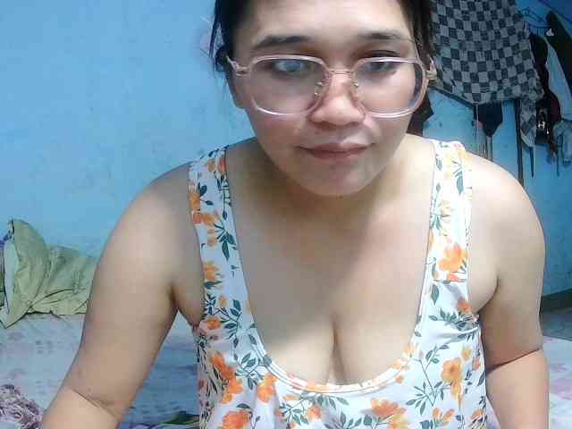 Sexbomb631 webcam
