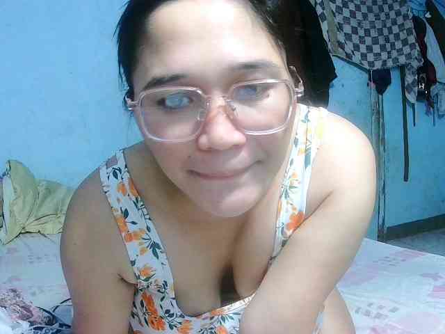 Sexbomb631 webcam