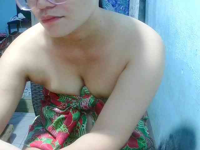 Sexbomb631 webcam