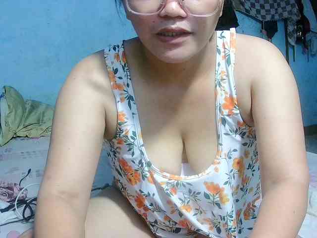 Sexbomb631 webcam