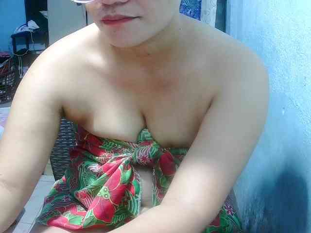 Sexbomb631 webcam