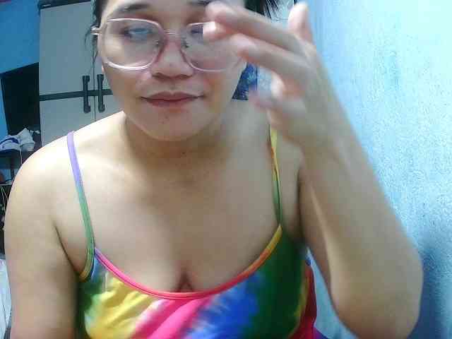 Sexbomb631 webcam