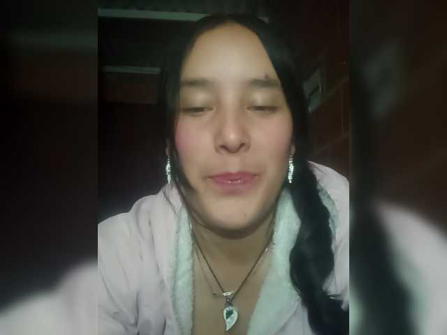 Alaiabella live cam on BongaCams