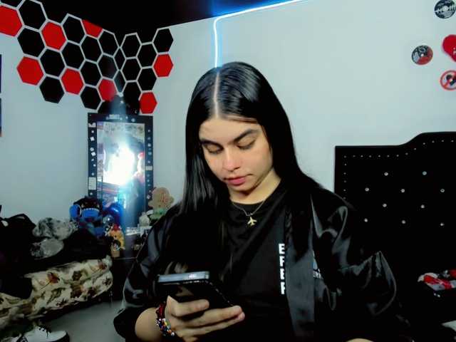 maddison-ivannova live cam on BongaCams