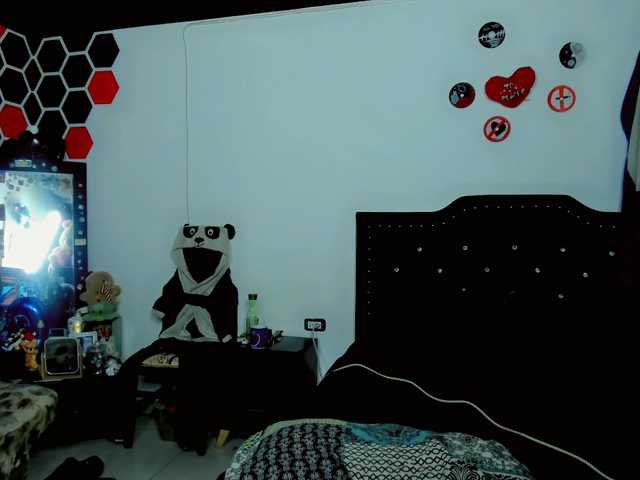maddison-ivannova live cam on BongaCams