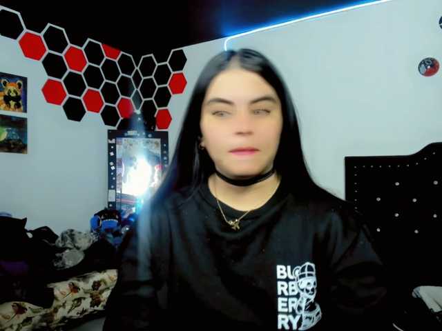 maddison-ivannova live cam on BongaCams