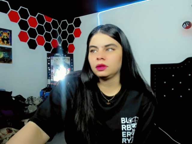 maddison-ivannova live cam on BongaCams