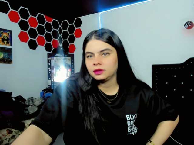 maddison-ivannova live cam on BongaCams