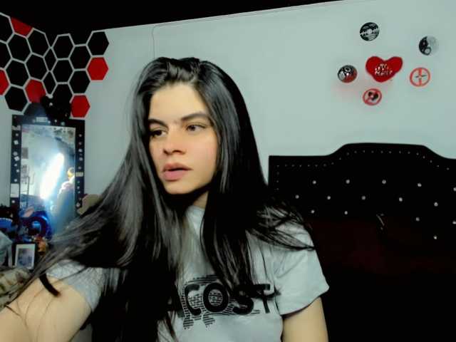 maddison-ivannova live cam on BongaCams