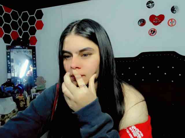 maddison-ivannova Live Webcam on BongaCams