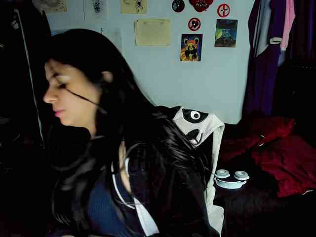 maddison-ivannova webcam