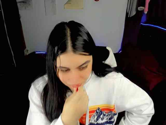 maddison-ivannova webcam