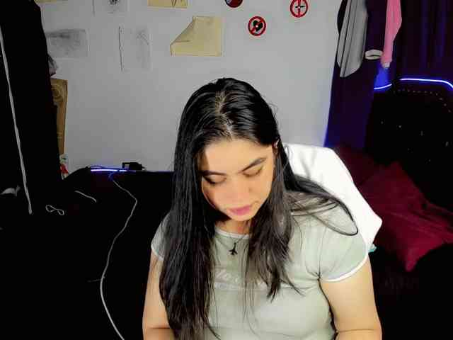 maddison-ivannova webcam