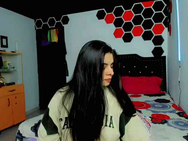 maddison-ivannova webcam