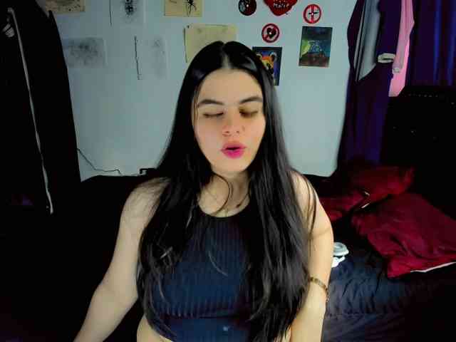 maddison-ivannova webcam