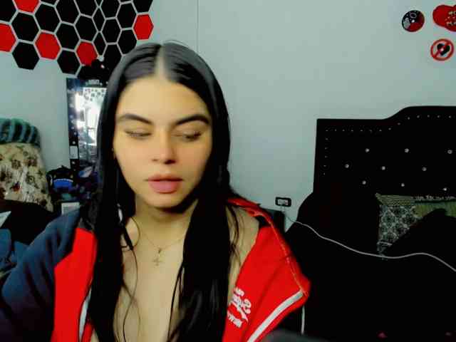 maddison-ivannova webcam