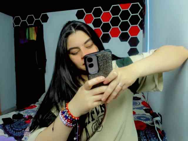 maddison-ivannova webcam