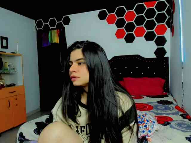 maddison-ivannova webcam