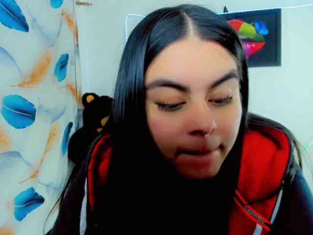 maddison-ivannova webcam