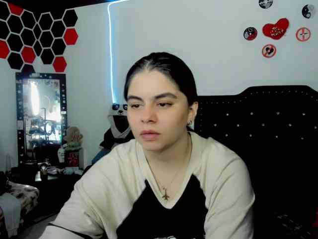 maddison-ivannova webcam
