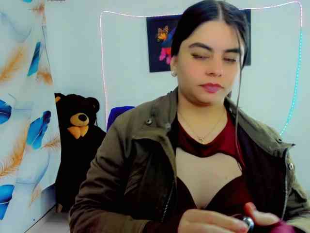 maddison-ivannova webcam