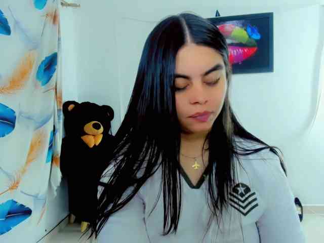 maddison-ivannova webcam
