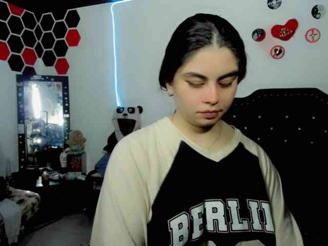 maddison-ivannova webcam