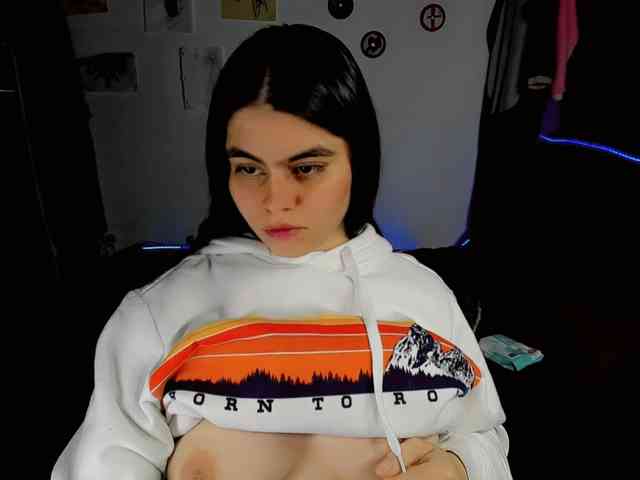 maddison-ivannova webcam