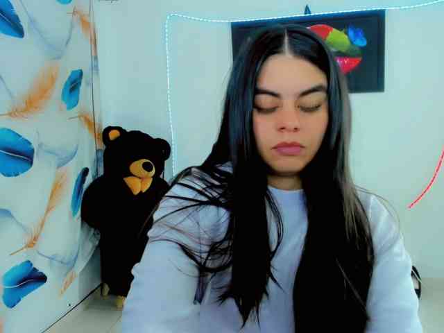 maddison-ivannova webcam