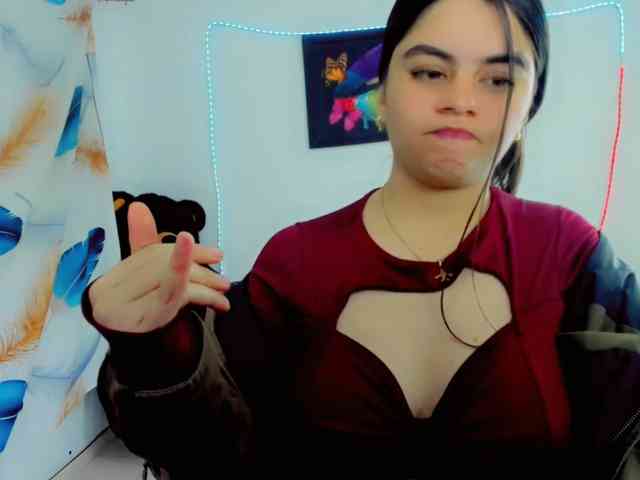maddison-ivannova webcam