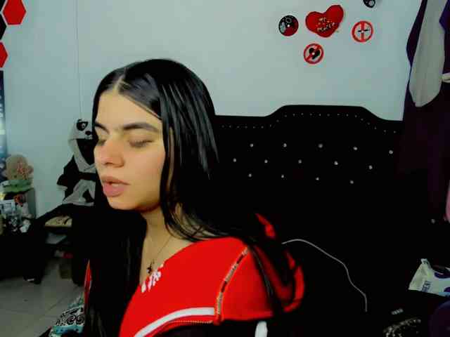 maddison-ivannova webcam