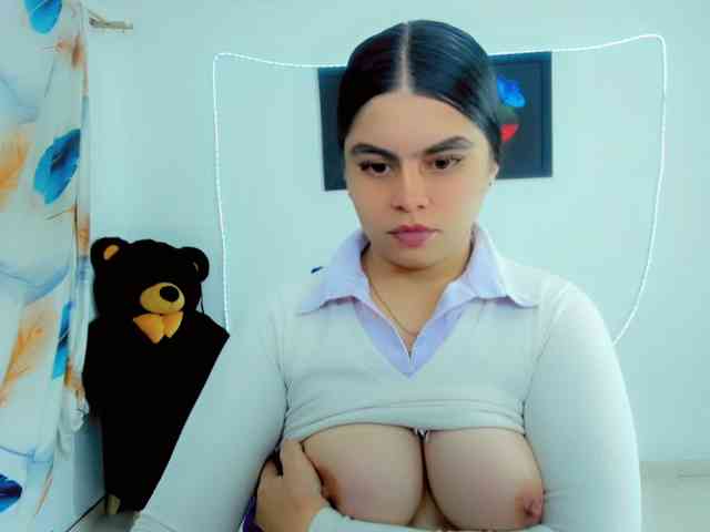 maddison-ivannova webcam