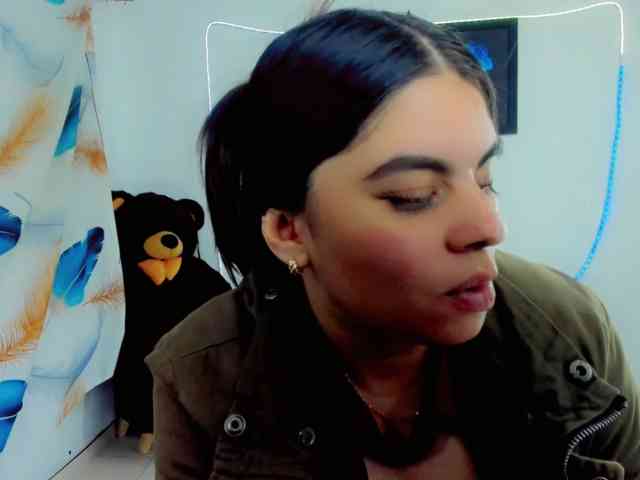 maddison-ivannova webcam