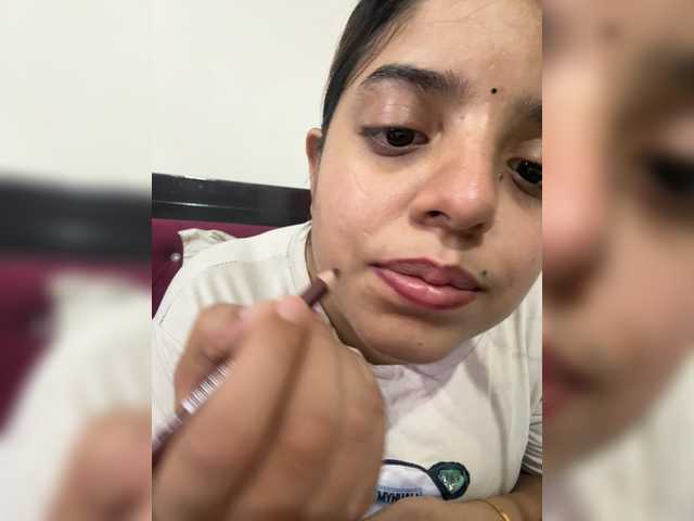 Yourannie9050 live cam on BongaCams