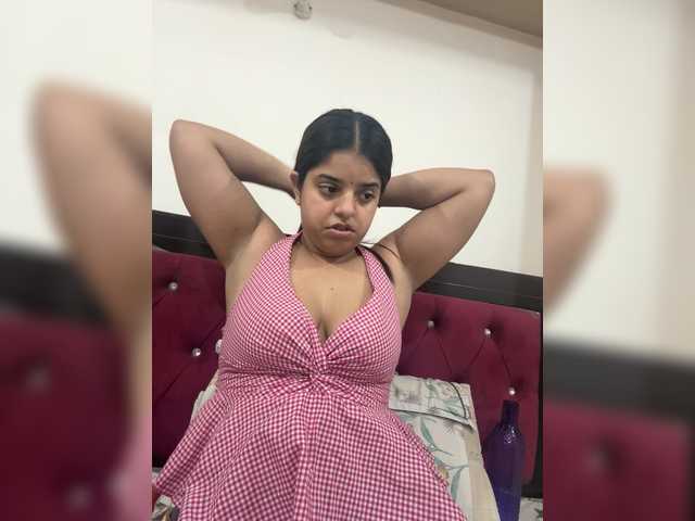 Yourannie9050 live cam