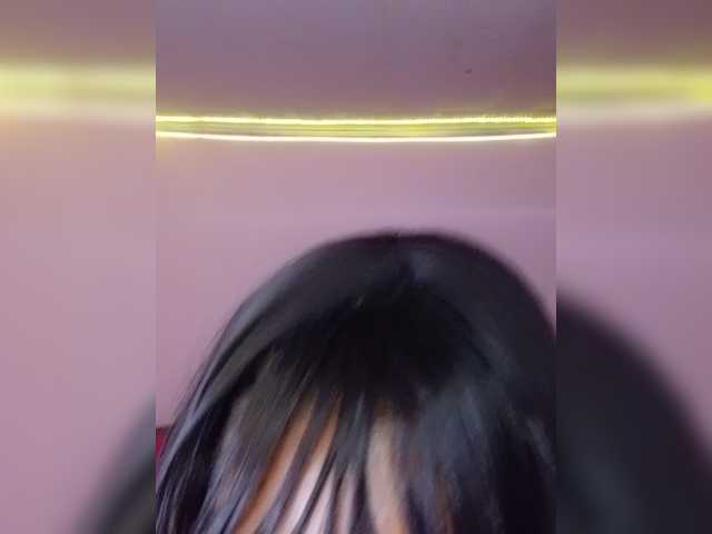 Laurapink live cam on BongaCams